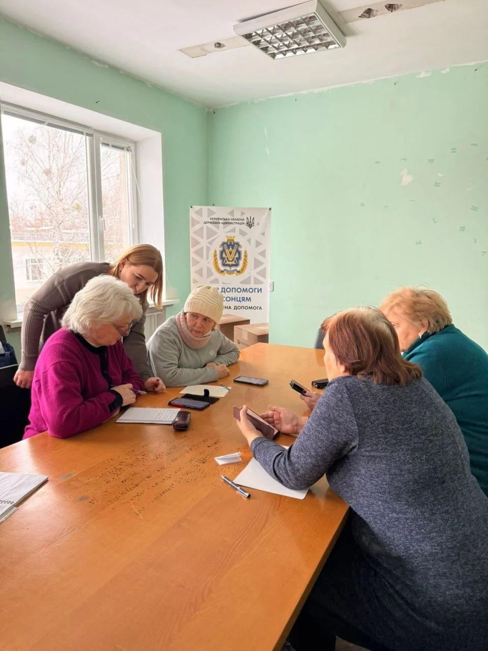 Цифрова адаптація: як херсонців у Вінниці вчать долати бюрократію онлайн