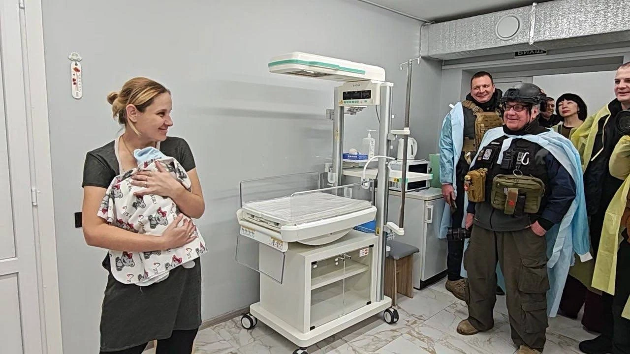 Місія Баффета: як відомий меценат підтримав Херсон у прифронтових реаліях