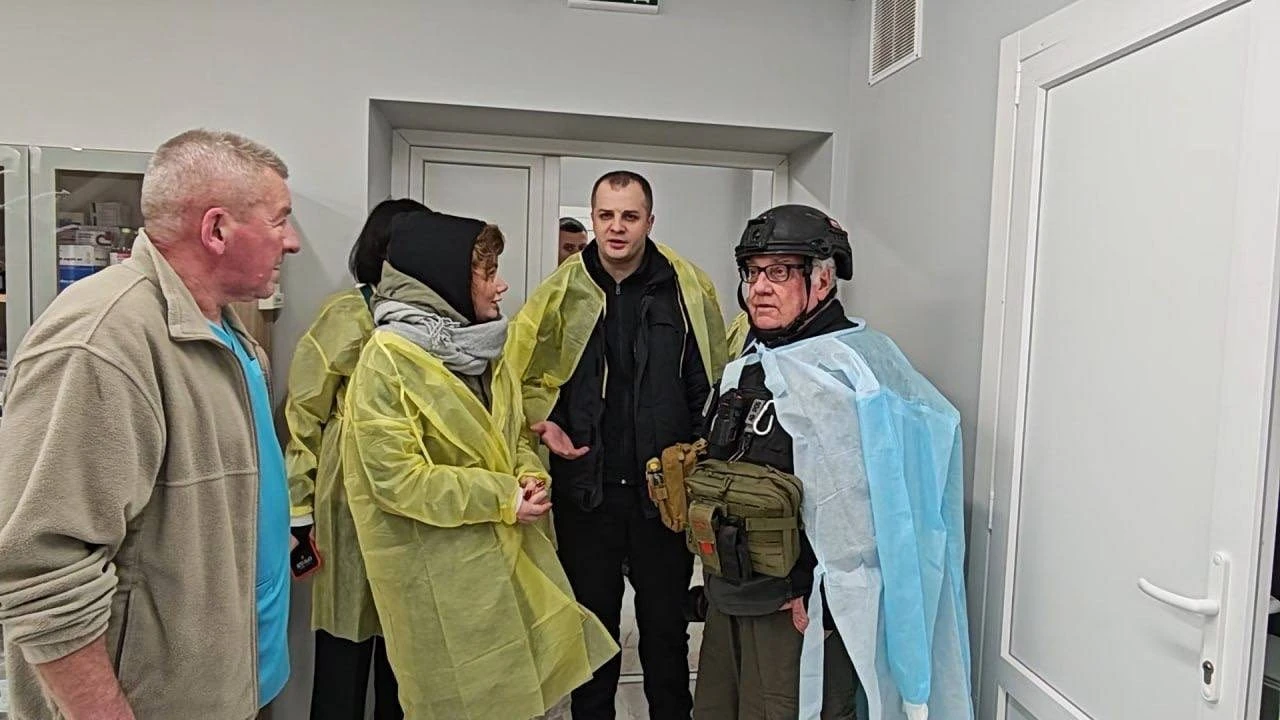 Місія Баффета: як відомий меценат підтримав Херсон у прифронтових реаліях