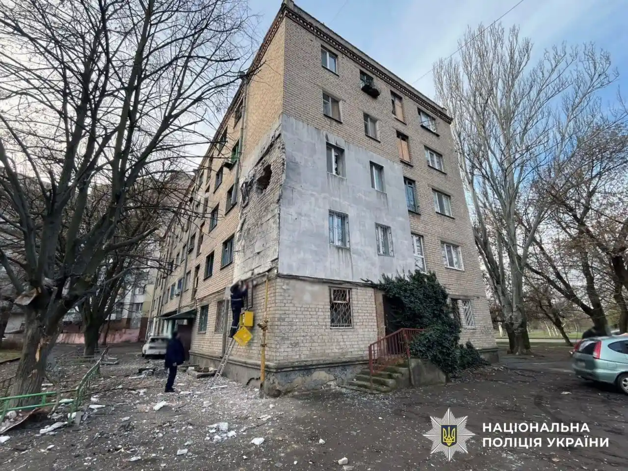 Трагедія в автівці та атаки дронів: кривава доба на Херсонщині