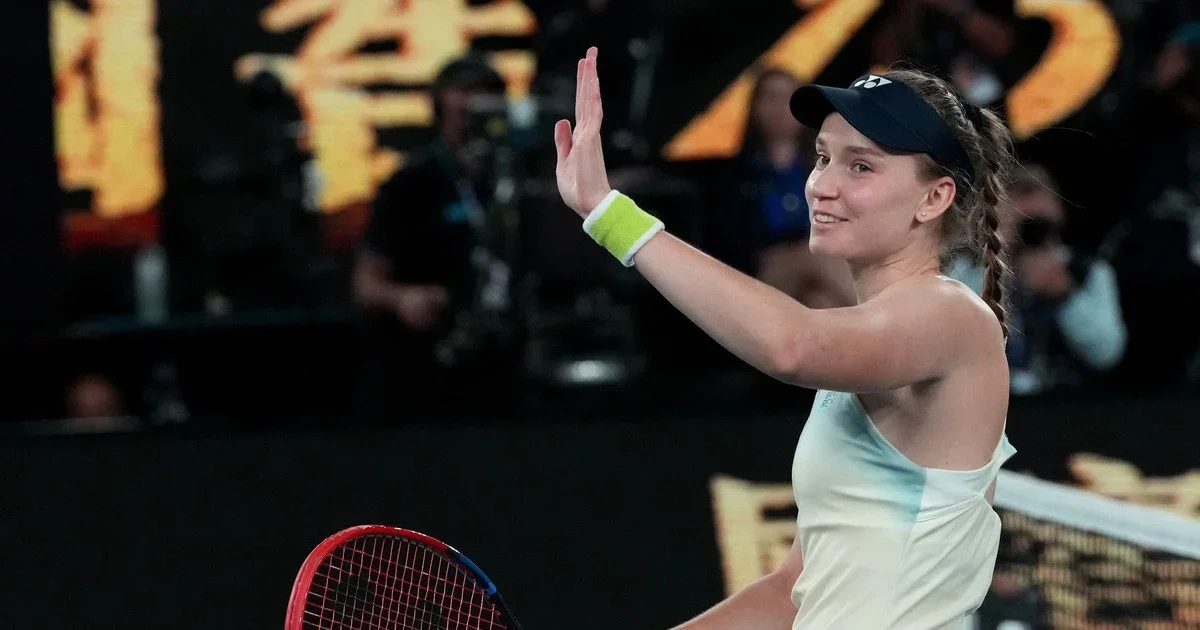Тенісний екватор у Мельбурні: Соболенко та Рибакіна розіграють титул Australian Open