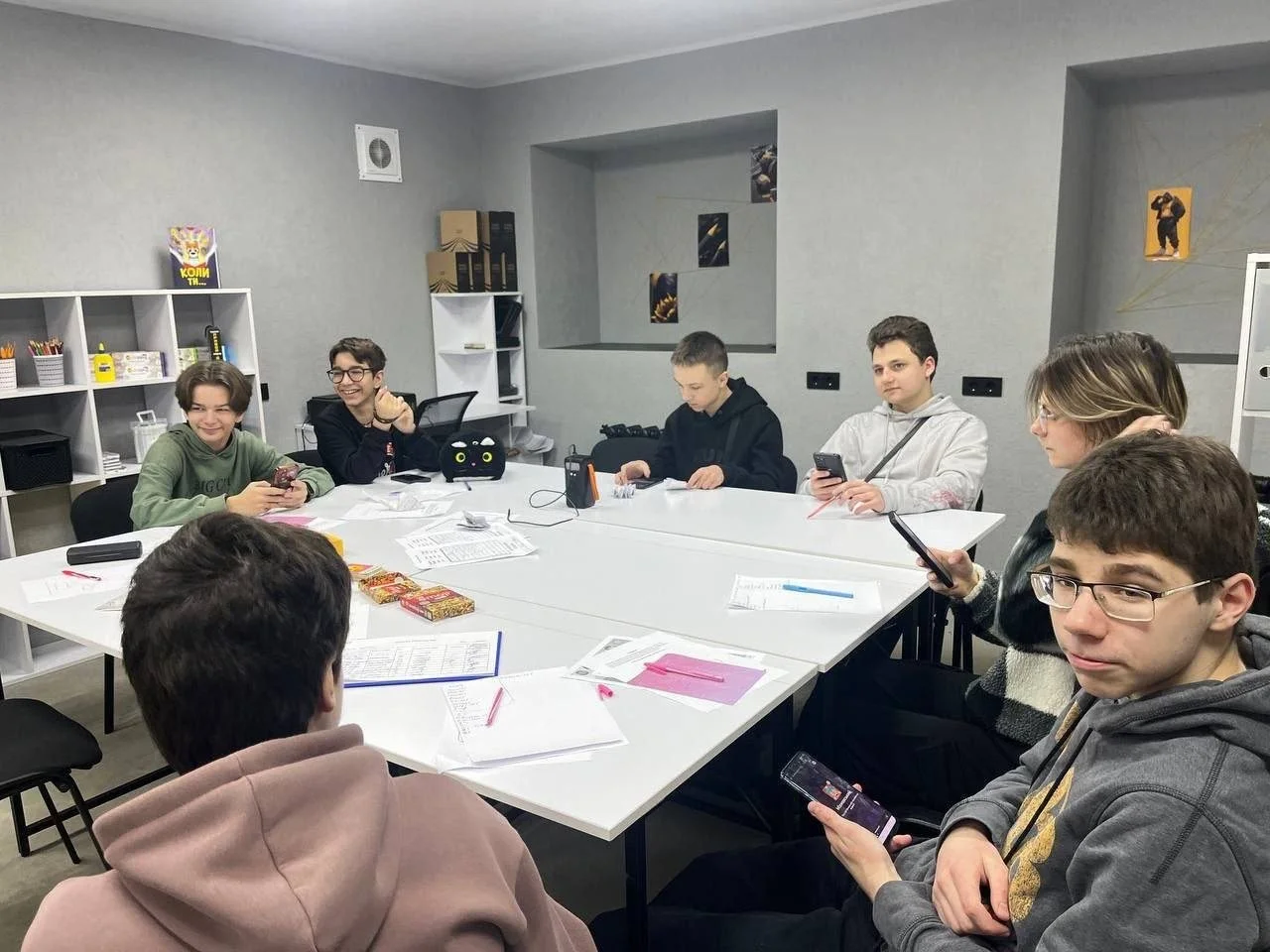 Більше ніж гуманітарка: як у Херсоні створюють простір психологічного розвантаження для родин