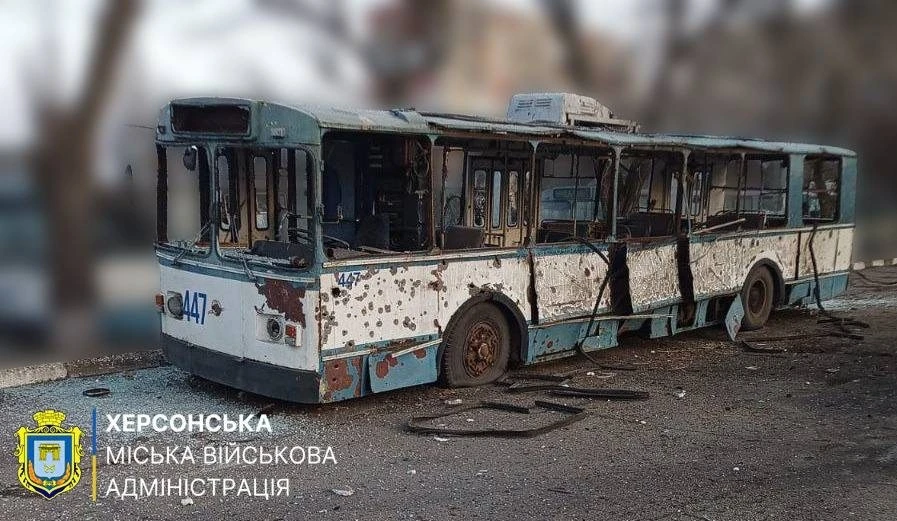 Ранковий обстріл Херсона: під ударом знову опинився комунальний сектор