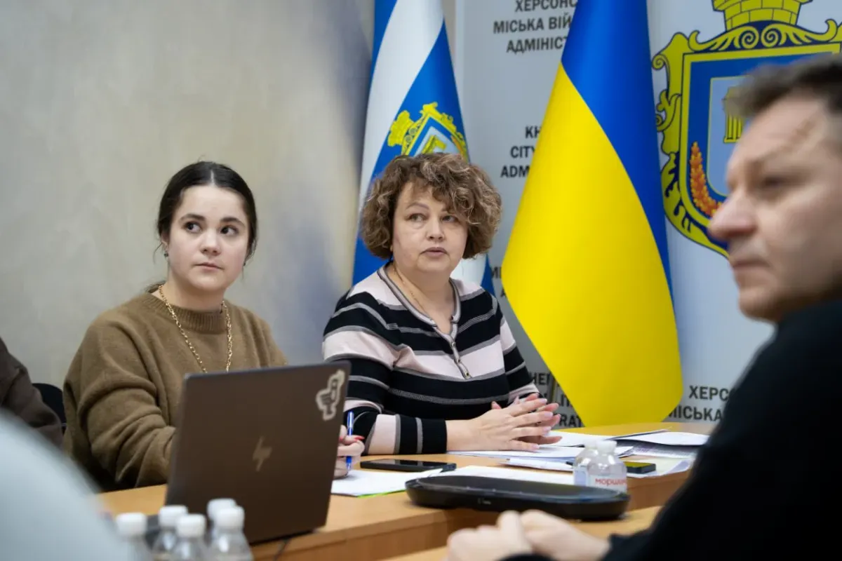 Доступність як пріоритет: у Херсоні розпочали новий етап розбудови безбар’єрного простору