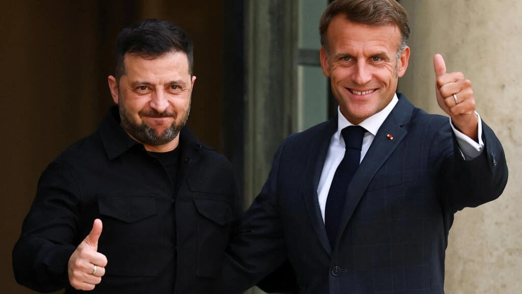 Зустріч у Парижі: Володимир Зеленський прибув до Франції для переговорів з Емманюелем Макроном