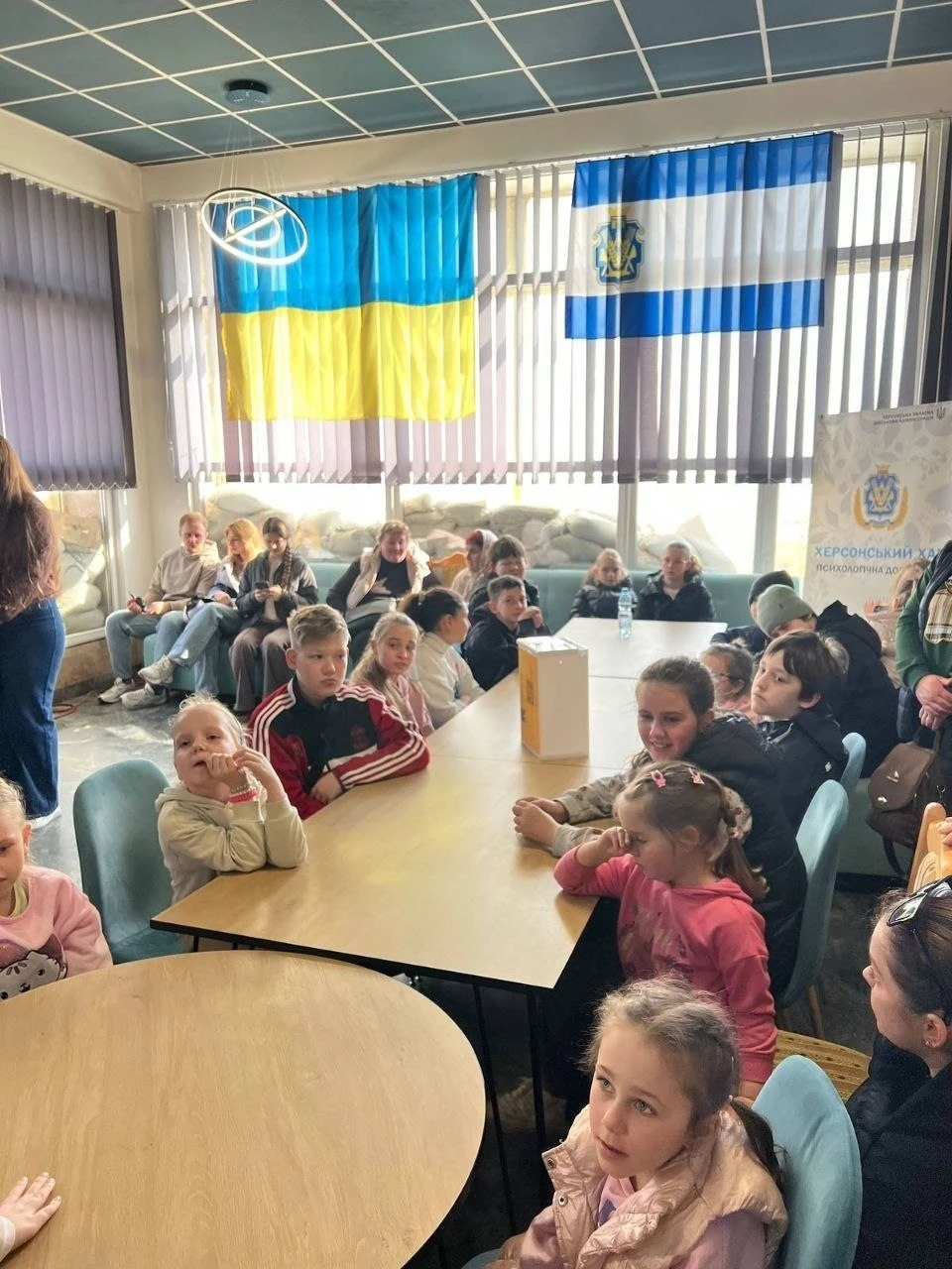У Миколаєві організували психологічне розвантаження для дітей-переселенців із Херсонщини