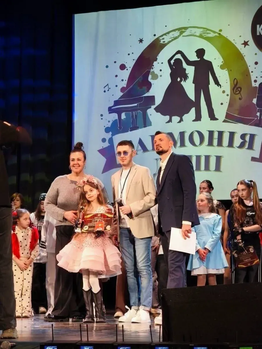 Голос Херсонщини підкорив столицю: Домініка Загороднюк виборола перше місце на всеукраїнському конкурсі