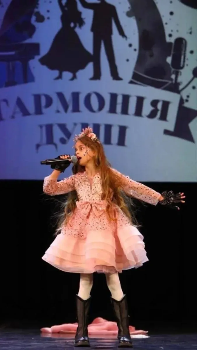 Голос Херсонщини підкорив столицю: Домініка Загороднюк виборола перше місце на всеукраїнському конкурсі