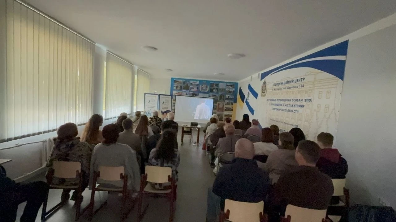 У Житомирі переселенцям показали історію становлення Олексія Вадатурського