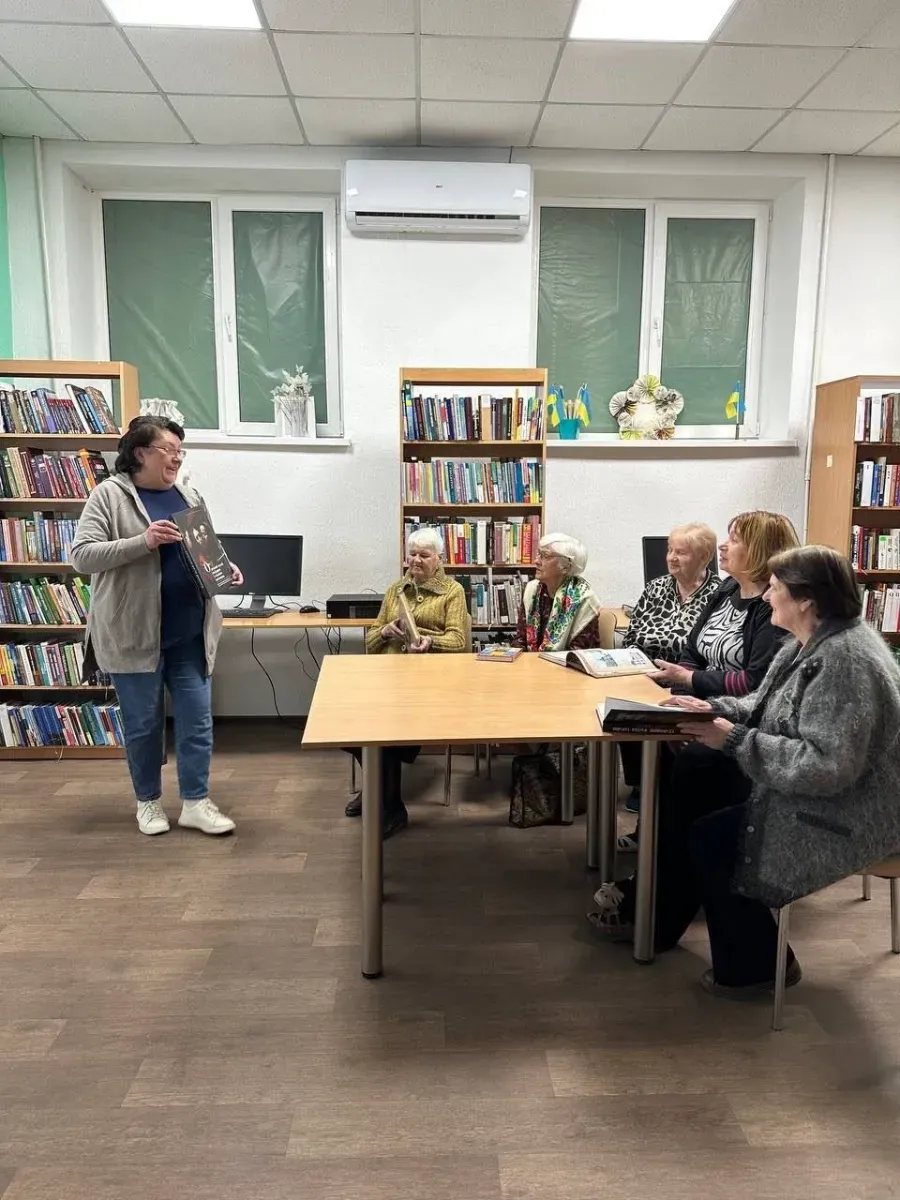 Віртуальна подорож планетою: Event-бібліотека провела медіа-мандрівку