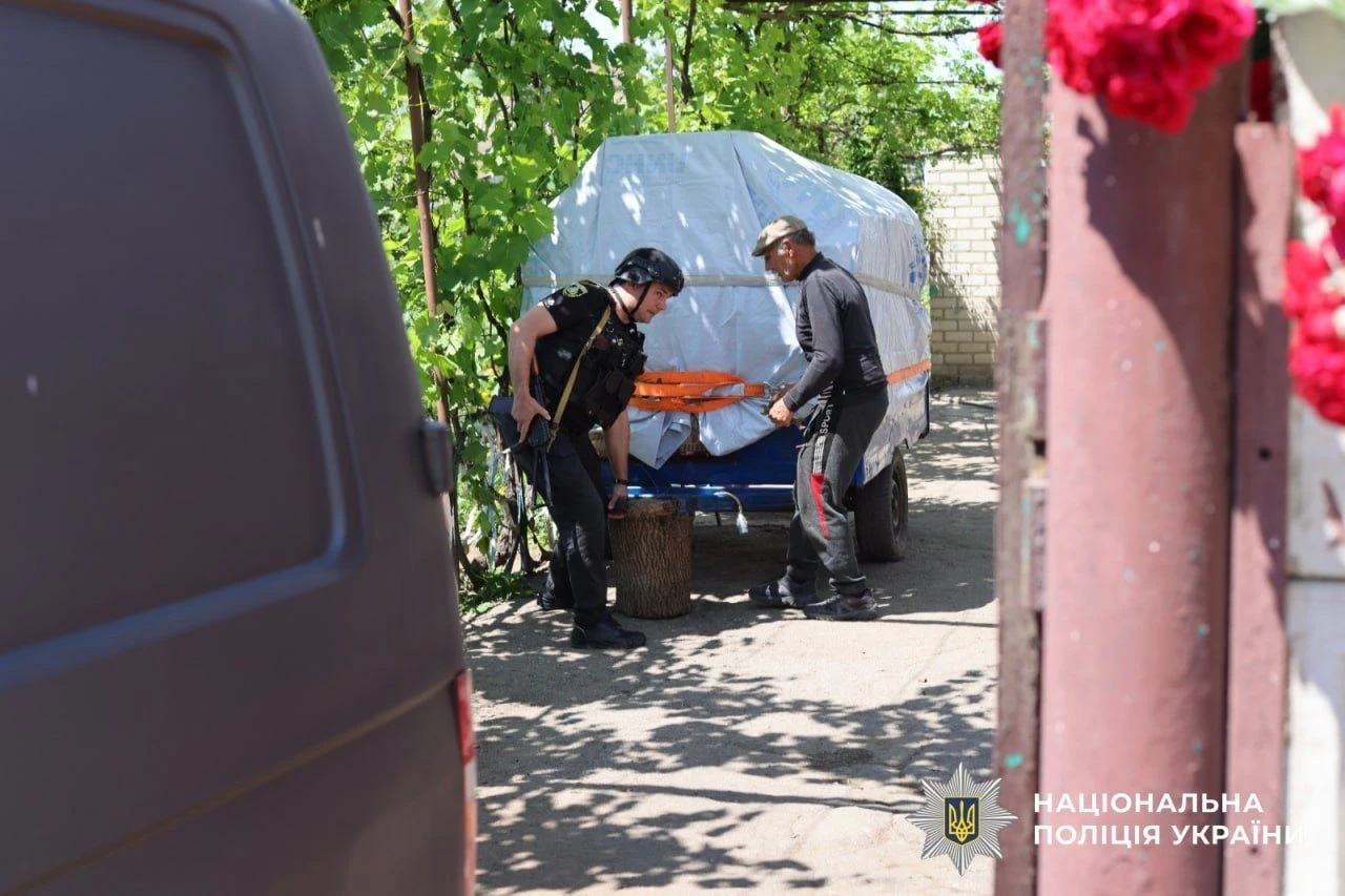 Удар над бронею: під Білозеркою ворожий дрон атакував евакуаційну групу