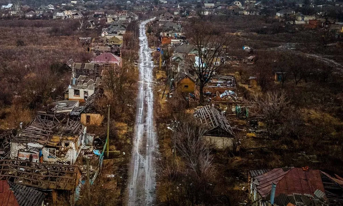 Як на Херсонщині оцінюють зруйноване житло попри небезпеку